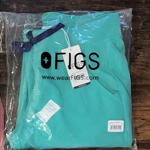 FIGS surgical green SP zamora jogger NWT